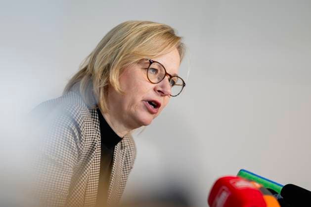 LANDESPRESSEKONFERENZ THÜRINGEN 04 12 2024 - Erfurt: Die Vorsitzende der BSW-Fraktion im Thüringer Landtag, Katja Wolf (BSW), in der Landespressekonferenz im Thüringer Landtag am 4. Dezember 2024. _________________