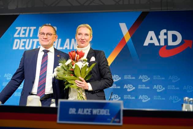 Bilder des Jahres 2024, News 12 Dezember News Themen der Woche KW49 News Bilder des Tages Präsentation des Kanzlerkandidaten der AfD, Alice Weidel, Tino Chrupalla Pressekonferenz der Bundessprecher Alice Weidel und Tino Chrupalla mit der Präsentation des Kanzlerkandidaten der AfD für die Bundestagswahl 2025 Berlin Berlin GER