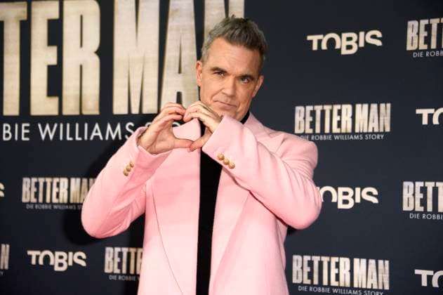 Bilder des Jahres 2024, Entertainment 12 Dezember Entertainment Themen der Woche KW49 Robbie Williams bei der Premiere des Kinofilms Better Man - Die Robbie Williams Story im Cinedom. Köln, 08.12.2024