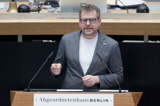 Werner Graf, Fraktionsvorsitzender Gruene, Rede , in der 31. Plenarsitzung Berliner Abgeordnetenhaus, Landesparlament, Berlin, Berlin Deutschland, Germany