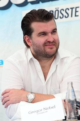 Gregor Nebel, Sohn von Carmen Nebel, auf der Pressekonferenz zum SchlagerOlymp - Das groesste Schlager Open Air in Berlin - Luebars am 10.08.2019 Berlin Germany