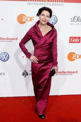 Gudrun Landgrebe beim Deutscher Filmpreis 2011 in Berlin, Roter Teppich, Preisverleihung, im Kleid von Talbot und Runhof, Berlin Deutschland, Germany