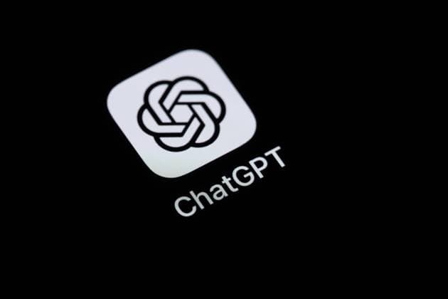 Die Applikation-App ChatGPT des US-Amerikanischen Software?unternehmens OpenAI ist auf dem Display eines iPhone zu sehen. Rottweil Baden-Württemberg Deutschland
