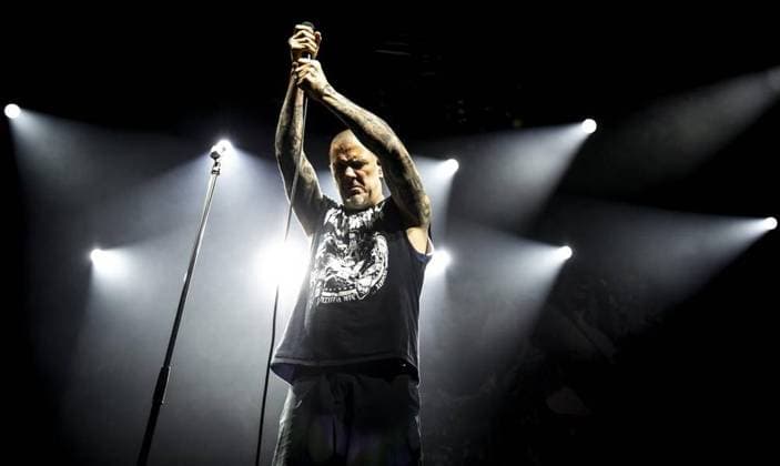 Bilder des Jahres 2025, Entertainment 02 Februar Entertainment Themen der Woche KW06 Entertainment Bilder des Tages Pantera in Düsseldorf ** NUR FÜR REDAKTIONELLE ZWECKE ** EDITORIAL USE ONLY **<p>Die amerikanische Metal-Band Pantera spielt am 9. Februrar 2025 in der Mitsubishi Electric Halle in Düsseldorf. Die Band besteht aus Phil Anselmo (Gesang), Rex Brown (Bass), Zakk Wylde (Gitarre) und Charlie Benante (Schlagzeug) Deutschland Nordrhein Westfalen Düsseldorf Copyright: SebastianxKonopka