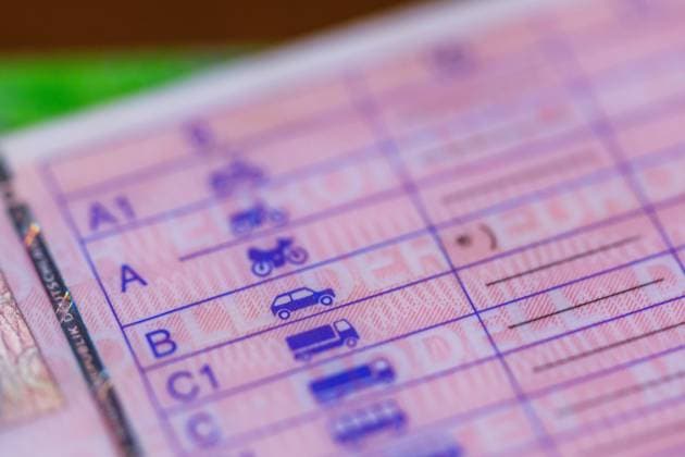 Symbolfoto Fuehrerschein DEU Deutschland Illustration, 10.02.2025, Fuehrerschein, Symbolfoto. Auf einem Fuehrerschein der Bundesrepublik Deutschland ist die Fuehrerscheinklasse B (Auto) markiert.
