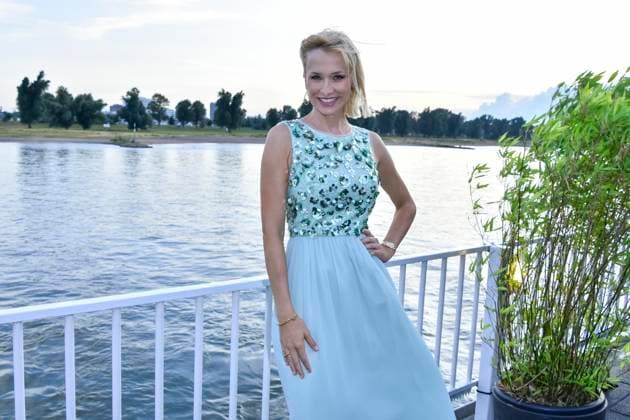 Lisa Loch Moderatorin zu Gast bei der Unique Fashion Show Spring Summer 2020 Premiere der neuen New Unique Capsule Collection an Bord des Partyschiff Oceandiva am Rhein in Duesseldorf am Samstag 20.07.2019 NRW Deutschland