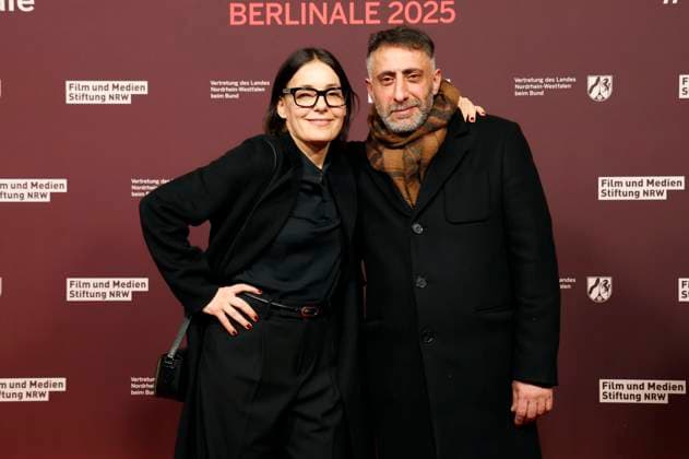 Nicolette Krebitz und Kida Khodr Ramadan beim 22. NRW Empfang des Landes NRW und der Film- und Medienstiftung NRW im Rahmen der Berlinale 2025 in der Vertretung des Landes Nordrhein-Westfalen. Berlin, 16.02.2025
