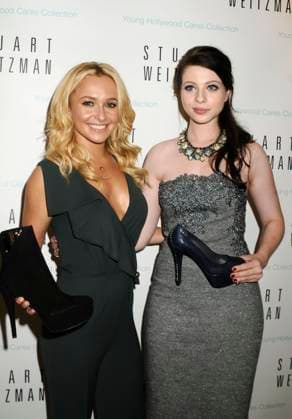 NEW YORK, NY - SEPTEMBER 08: Hayden Panettiere_Michelle Trachtenberg at the celebration during Fashion s Night Out at Stuart Weitzman. on September 8, 2011 in New York City..People: Hayden Panettiere_Michelle Trachtenberg. Manhattan United States Of America - ZUMAs214 20110908_aba_s214_038 Copyright: xSMGx