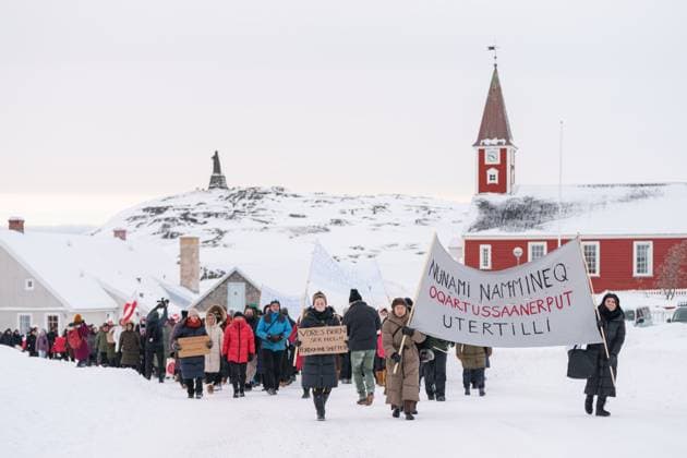 Bilder des Jahres 2025, News 02 Februar News Bilder des Tages GREENLAND Demonstration against racism, prejudice, and discrimination in Nuuk Demonstration against racism, prejudice, and discrimination in Nuuk in Greenland on Thursday, February 27, 2025. The demonstration, aimed at Denmark and Danish racism against Greenlanders, is held under the slogan Denmark, this is where the line is drawn! (Photo: Mads Schmidt Rasmussen, Arctic Creative Scanpix 2025) , Nuuk Groenland