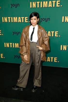 Entertainment Bilder des Tages Collien Ulmen Fernandes bei der Premiere zur 2. Staffel der Comedyserie Intimate (Pro7 und Joyn) am 1.04.2025 in Berlin Intimate Serien Premiere in Berlin