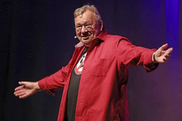 Kabarettist Bernd Stelter in der Heilig-Kreuz-Kirche in Gelsenkirchen ** NUR FÜR REDAKTIONELLE ZWECKE ** EDITORIAL USE ONLY **<p>Kabarettist Bernd Stelter mit seinem Programm Reg Dich nicht auf! Gibt nur Falten am Freitag den 11. April 2025 in der Heilig-Kreuz-Kirche in Gelsenkirchen Foto : Frank Oppitz FUNKE Foto Services< p> Kultur, Kunst, Unterhaltung Deutschland NRW Gelsenkirchen Copyright: FrankxOppitz