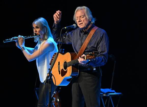 Justin Hayward performs during The Blue World Tour at The Parker Featuring: Justin Hayward Where: Fort Lauderdale, Florida, United States When: 15 Apr 2025 Credit: Robert Bell INSTARimages EDITORIAL USE ONLY. NOT FOR USE BY NEWSPAPERS BASED IN THE UK. Copyright: xx instar54673017