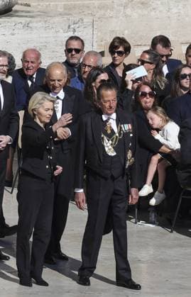- European Commission President Ursula Von Der Leyen arrives at the funeral of Pope Francis in St. Peterís Square. Vatican City  Copyright: xIPA ABACAx