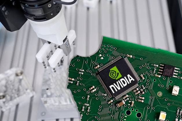 FOTOMONTAGE, Ein Roboterarm eines Roboter daneben eine Platine mit sichtbarem NVIDIA Chip. Symbolbild für den Einfluss von Halbleiterherstellern auf Automatisierung, KI-Entwicklung und technologische Lieferketten weltweit.