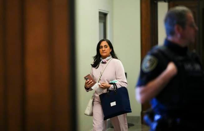 May 28, 2025, Ottawa, On, CANADA: Minister of Foreign Affairs Anita Anand arrives to a caucus meeting on Parliament Hill in Ottawa on Wednesday, May 28, 2025. Ottawa CANADA  - ZUMAc35_ 20250528_zaf_c35_014 Copyright: xSeanxKilpatrickx