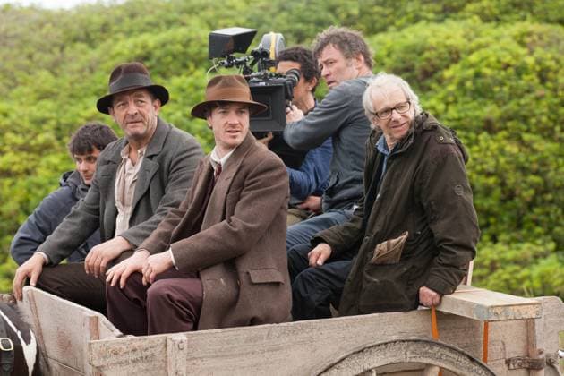 Jimmy s Hall (2014) - filmstill Andrew O Reilly, Barry Ward, Ken Loach (Director), Pete Murphy, Robbie Ryan on the set of Jimmy s Hall (2014) - - - EDITORIAL USE ONLY Copyright: xFSN-Dx