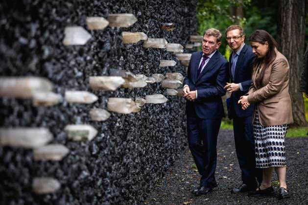 News Themen der Woche KW27 Bilder des Jahres 2025, News 06 Juni News Bilder des Tages Johann Wadephul (CDU), Bundesaussenminister, besucht Babyn Jar, eine Holocaust-Gedenkstaette in Kyjiw, 30.06.2025. Fotografiert im Auftrag des Auswaertigen Amtes Kyjiw Ukraine Copyright: xJulianexSonntag AAx
