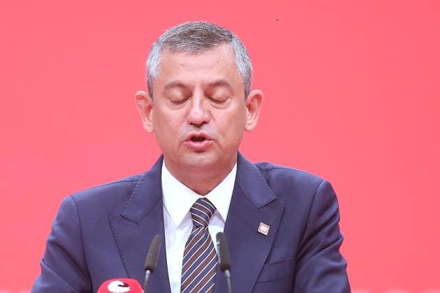 Berlin, Deutschland, 28.06.2025: CityCube: 42. SPD-Bundesparteitag: Özgür Özel, Parteivorsitzender der Republikanischen Volkspartei (CHP), Türkei Copyright: xdtsxNachrichtenagenturx dts_72834