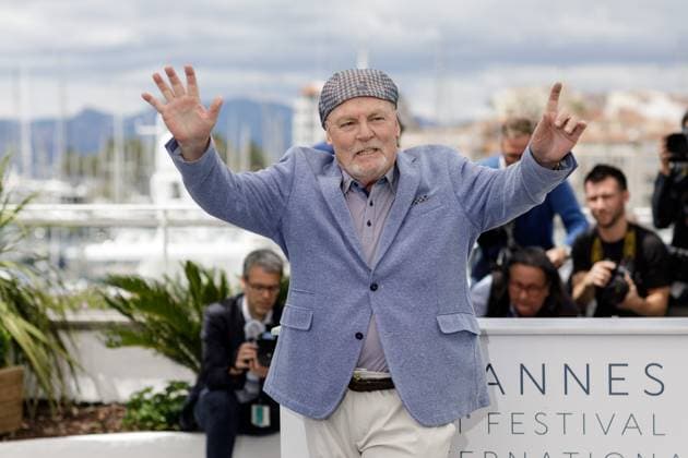Stacy Keach lors du photocall Rendez-Vous With... John Travolta - Gotti au 71ème Festival International du Film de Cannes, le 15 mai 2018. Borde Jacovides Moreau Bestimage Photocall of Rendez-Vous With... John Travolta - Gotti during the 71th Cannes International Film Festival. May 15th, 2018. Cannes France Copyright: xJACOVIDES-BORDE-MOREAUx xBESTIMAGExJACOVIDES-BORDE-MOREAUx xBESTIMAGEx
