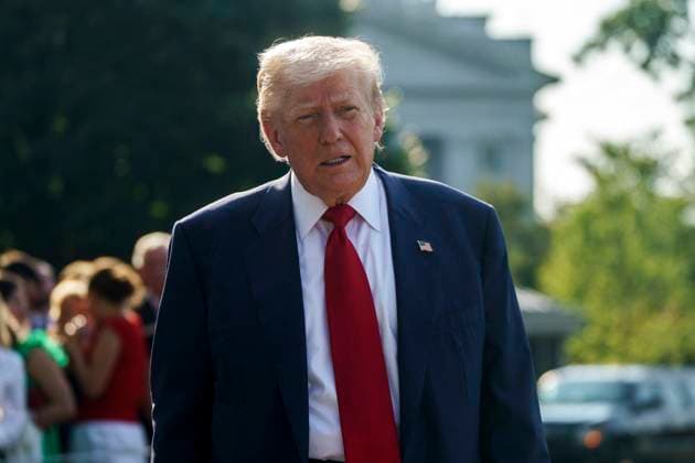 White House Coverage US President Donald Trump leaves at the White House, Washington, DC, USA, 25 July 2025. President Trump is due to visit Scotland for a 4 day visit where he is due to visit his golf courses and met with UK Prime Minister Keir Starmer. EPA-EFE WILL OLIVER POOL WASHINGTON DC United States  Copyright: xPool ABACAx