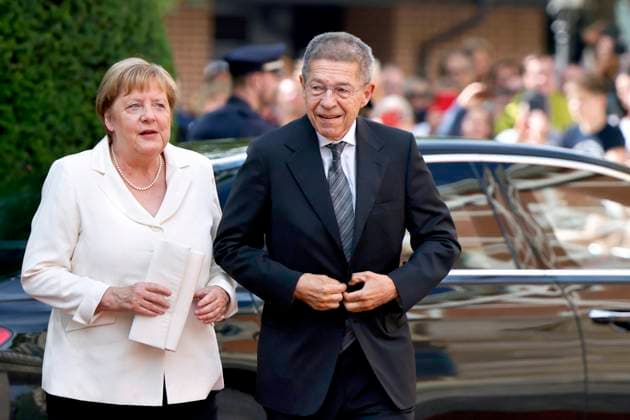 Bilder des Jahres 2025, Entertainment 07 Juli Ex-Bundeskanzlerin Angela Merkel (CDU) und ihr Ehemann Joachim Sauer bei der Eröffnung der 113. Richard-Wagner-Festspiele 2025 mit der Neuinszenierung der Meistersinger von Nürnberg im Bayreuther Festspielhaus. Bayreuth, 25.07.2025 Bayern Deutschland Copyright: xChristophxHardtx
