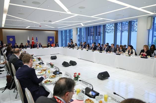 Turkish Foreign Minister Hakan Fidan in New York NEW YORK, UNITED STATES - SEPTEMBER 26: Turkish Foreign Minister Hakan Fidan attends the 14th Ministerial Meeting of the United Nations (UN) Mediation Friends Group at the Turkevi Center in New York, United States on September 26, 2024. New York United States. Editorial use only. Please get in touch for any other usage.  Copyright: x2025xAnadoluxArdaxKücükkayax