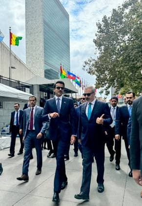 Turkish Foreign Minister Hakan Fidan in New York NEW YORK, UNITED STATES - SEPTEMBER 24: Turkish Foreign Minister Hakan Fidan (R) is seen in New York, United States, where he arrived for the 79th Session of the UN General Assembly (UNGA 79), before meeting with the Emir of Qatar Sheikh Tamim bin Hamad Al Thani on September 24, 2024. New York United States. Editorial use only. Please get in touch for any other usage.  Copyright: x2025xAnadoluxArdaxKücükkayax