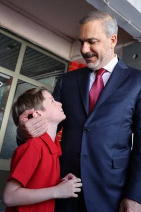 Turkish Foreign Minister Hakan Fidan in North Macedonia SKOPJE, NORTH MACEDONIA - SEPTEMBER 05: Turkish Foreign Minister Hakan Fidan visits Tefeyyuz Elementary School, a century-old Turkish educational institution during his official visit in Skopje, North Macedonia on September 05, 2024. Macedonia World. Editorial use only. Please get in touch for any other usage.  Copyright: x2025xAnadoluxArdaxKücükkayax