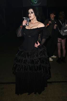 Cosplayer auf der Midsummer Scream - Halloween & Horror Convention im Long Beach Convention Center. Long Beach, 17.08.2025
