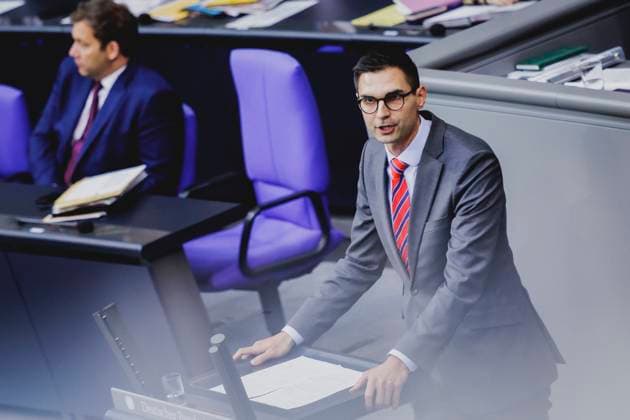 Sachsen-Anhalt, Sepp Müller will neuer CDU-Landeschef werden - Archivbilder Sepp Mueller, Mitglied des Deutschen Bundestages (CDU), aufgenommen im Rahmen der Beratungen zum Haushaltsgesetz 2025 im Deutschen Bundestag in Berlin, 16.09.2025. Berlin Deutschland Copyright: xFlorianxGaertnerx