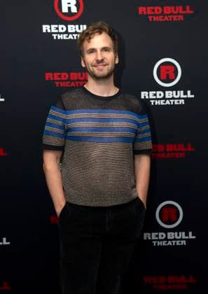 September 22, 2025, New York, Ny, United States: Ryan Spahn attends rehearsals for the powerful new version of Shakespeare s Richard II. Held at ART New York in New York. Zuma Press September 22, 2025. New York United States - ZUMAp281 20250922_zea_p281_044 Copyright: xPhotoxImagexPressx