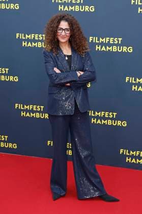 Malika Rabahallah bei der Festivaleröffnung mit der Premiere des Kinofilms Lovely Day Mille secrets, mille dangers auf dem 33. Filmfest Hamburg 2025 im Cinemaxx Dammtor. Hamburg, 25.09.2025