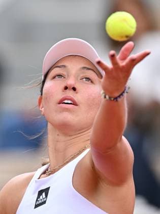 French Open Roland Garros 2022, day 9 PARIS, FRANCE - MAY 30: Jessica Pegula of the USA in action against Irina-Camelia Begu (not seen) of Romania in the women’s fourth round match during French Open tennis tournament at Roland ?Garros Stadium in Paris, France on May 30, 2022. Ile-de-France France. Editorial use only. Please get in touch for any other usage.  Copyright: x2025xAnadoluxMustafaxYalcÄ±nx
