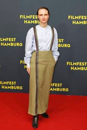 Luna Jordan bei der Premiere des Kinofilms Smalltown Girl auf dem 33. Filmfest Hamburg 2025 im Cinemaxx Dammtor. Hamburg, 26.09.2025