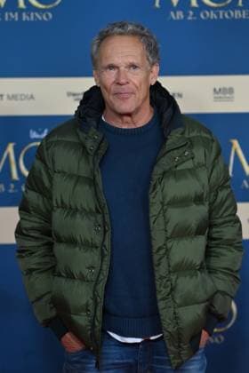 Christian Tramitz (Schauspieler). Einzelbild,angeschnittenes Einzelmotiv,Halbfigur,halbe Figur. Filmpremiere MOMO am 128.09.2025 im Mathaeser Kino in Muenchen.
