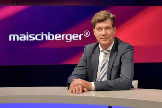 Christoph Schwennicke in der ARD-Talkshow maischberger im Studio Berlin Adlershof. Berlin, 30.09.2025