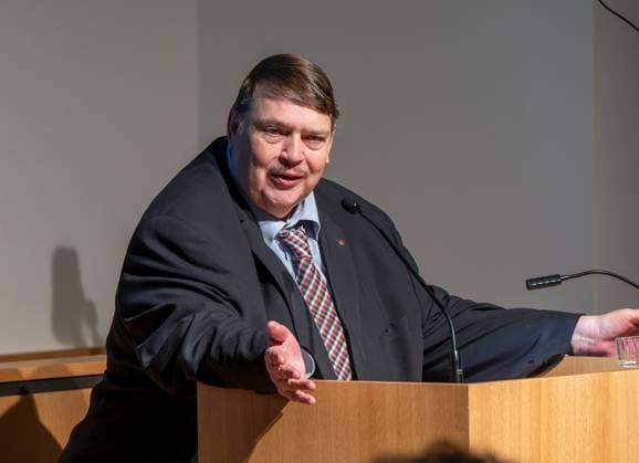 Muenchen, Festredner zu 5.Jahren Sudetendeutsches Museum, Dr. h. c. Bernd Posselt, Sprecher der Sudetendeutschen Volksgruppe und Bundesvorsitzender