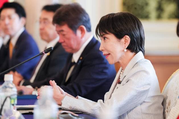 U.S. President Donald Trump attends a bilateral summit with Japanese Prime Minister Sanae Takaichi at the State Guest House in Tokyo, on Tuesday, October 28, 2025. Photo via Prime Minister s Office of Japan  WAX2025102820 PRIMExMINISTER SxOFFICExOFxJAPAN