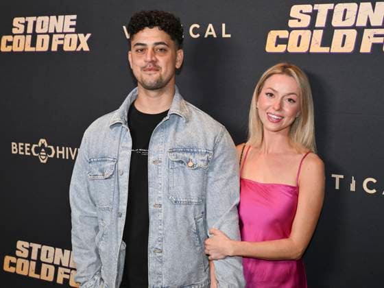 November 2, 2025, Beverly Hills, California, USA: ADAM ELSHAR and JULES SCHREIBER attend Stone Cold Fox Los Angeles Red Carpet Premiere. Beverly Hills USA - ZUMAb173 20251102_aap_b173_105 Copyright: xBillyxBennightx