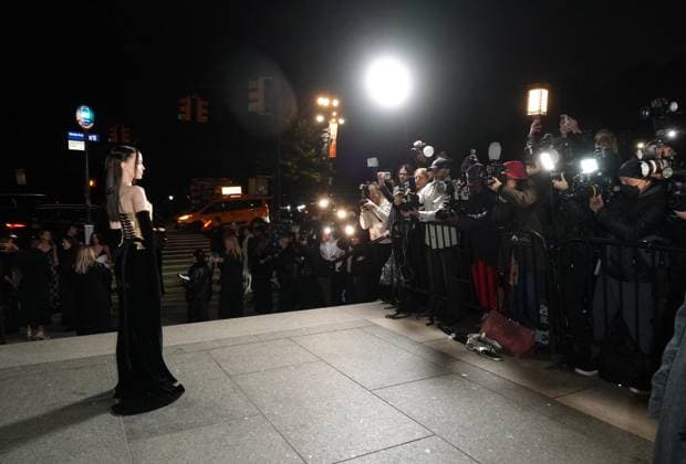 November 3, 2025, New York, New York, USA: The 2025 CFDA Fashion Awards.The American Museum of Natural History, NYC.November 3, 2025. New York USA - ZUMAms4_ 20251103_faf_ms4_001 Copyright: xSoniaxMoskowitzxGordonx