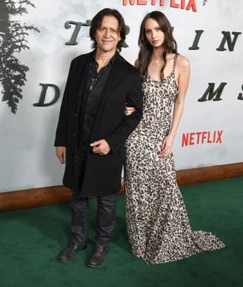 Premiere Of Netflix s Train Dreams HOLLYWOOD, LOS ANGELES, CALIFORNIA, USA - NOVEMBER 03: Clifton Collins Jr. and girlfriend Bailee MyKell Cowperthwaite arrive at the Premiere Of Netflix s Train Dreams held at The Egyptian Theatre Hollywood on November 3, 2025 in Hollywood, Los Angeles, California, United States., Credit:Juan Pablo Rico Avalon United States, California, Hollywood, The Egyptian Theatre Hollywood Copyright: xJuanxPabloxRicox xAvalonx 1050185021