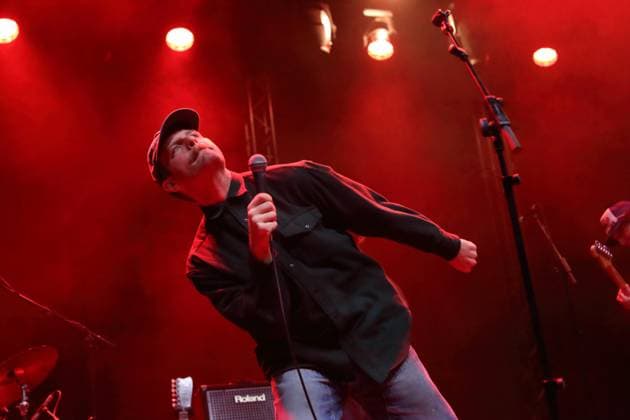 Mac DeMarco bei einem Konzert in der Columbiahalle in Berlin, 3. November 2025. Mac DeMarco Konzert Berlin