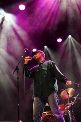 Mac DeMarco bei einem Konzert in der Columbiahalle in Berlin, 3. November 2025. Mac DeMarco Konzert Berlin