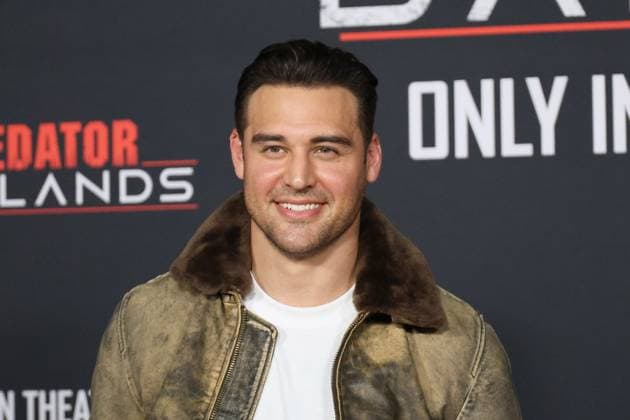 November 3, 2025, Los Angeles, California, USA: Ryan Guzman at the World Premiere of 20th Century Studios Predator: Badlands at the TCL Chinese Theatre IMAX Los Angeles USA - ZUMAg107 20251103_zep_g107_125 Copyright: xNinaxPrommerx