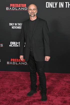 Olivier Dumont bei der Premiere des Kinofilms Predator: Badlands im TCL Chinese Theater. Los Angeles, 03.11.2025