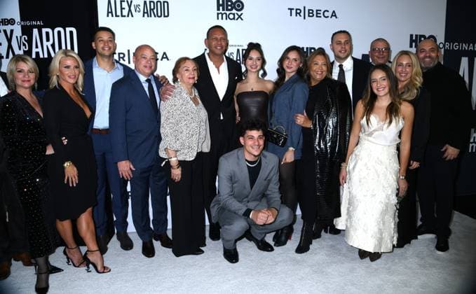 November 3, 2025, New York, Ny, United States: Alex Rodriguez and family attend the New York Premiere Screening of Alex vs ARod . Held at the DGA Theater in New York. November 3, 2025. New York United States - ZUMAp281 20251103_zea_p281_061 Copyright: xPhotoxImagexPressx