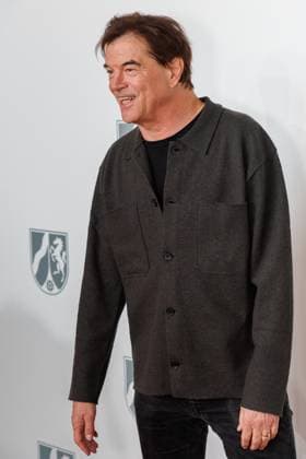 04.11.2025. Düsseldorf. NRW-Ministerpräsident Hendrik Wüst verleiht den Staatspreis an Fotograf Andreas Gursky. Die Laudatio auf den Preisträger hält Susanne Pfeffer, Direktorin des Museums für Moderne Künste in Frankfurt a. M., Camillo Grewe wird die Verleihung musikalisch untermalen. Als enge Vertraute Gurskys werden Andreas Frege (alias Campino) und Günther Netzer ebenfalls an der Veranstaltung und einem Talk über Andreas Gursky teilnehmen. Moderiert wird der Staatspreis von Judith Rakers. Düsseldorf K21, Kunstsammlung Nordrhein-Westfalen Nordrhein-Westfalen Deutschland