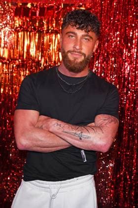 Umut Tekin bei der Premiere der neuen ProSieben-Show Die Abrechnung - Der Promi-Showdown im Festsaal Kreuzberg in Berlin am 04.11.2025