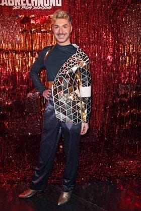 Sam Dylan bei der Premiere der neuen ProSieben-Show Die Abrechnung - Der Promi-Showdown im Festsaal Kreuzberg in Berlin am 04.11.2025