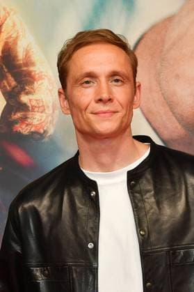 Matthias Schweighoefer bei der Das Leben der Wuensche Film Premiere am 4.11.2025 im Mathaeser Filmpalast in Muenchen Matthias Schweighoefers -Das Leben der Wuensche- Filmpremiere in Muenchen